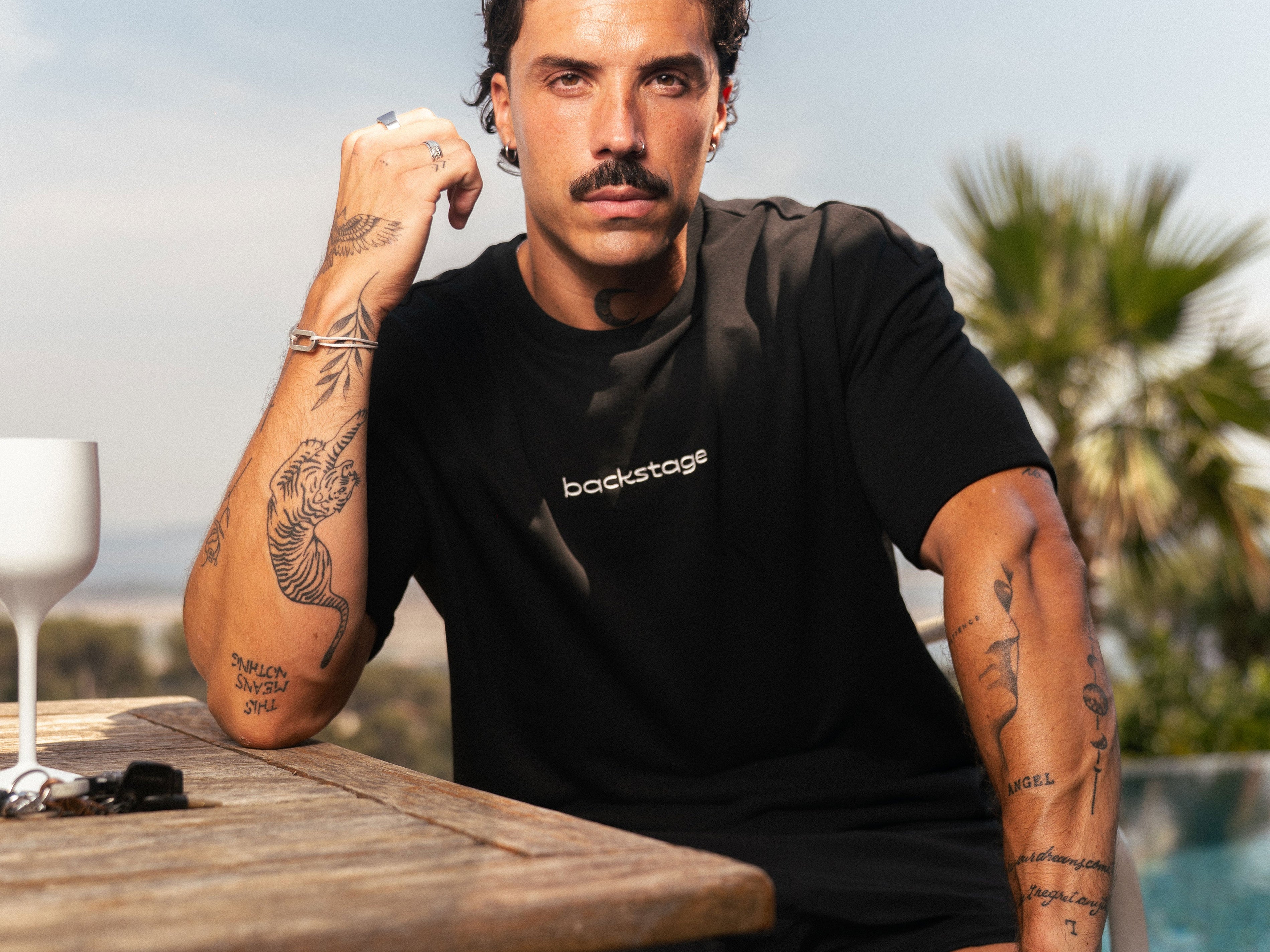 Collection streetwear techno Backstage - t-shirt oversize Original noir 300 g/m2