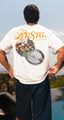 T-shirt oversize Memories blanc Backstage porté en look streetwear