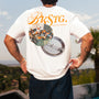 T-shirt oversize Memories blanc Backstage porté en look streetwear