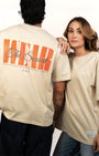 Couple portant le t-shirt Wear The Sound beige Backstage
